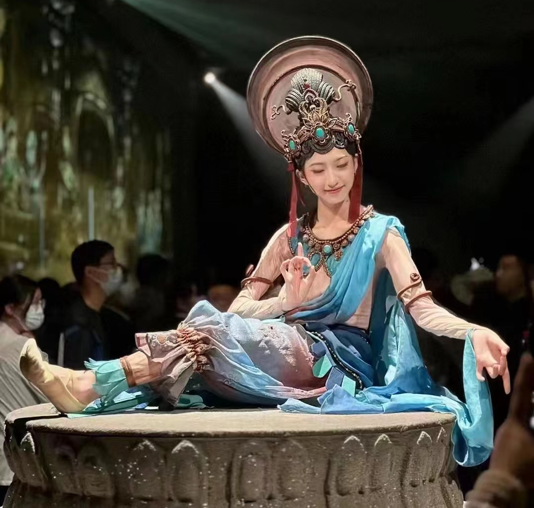 乐动头图